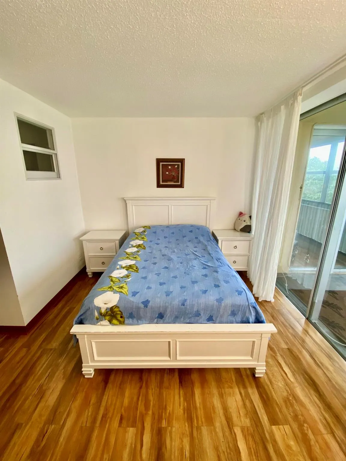 1750 NE 191st Street, #600