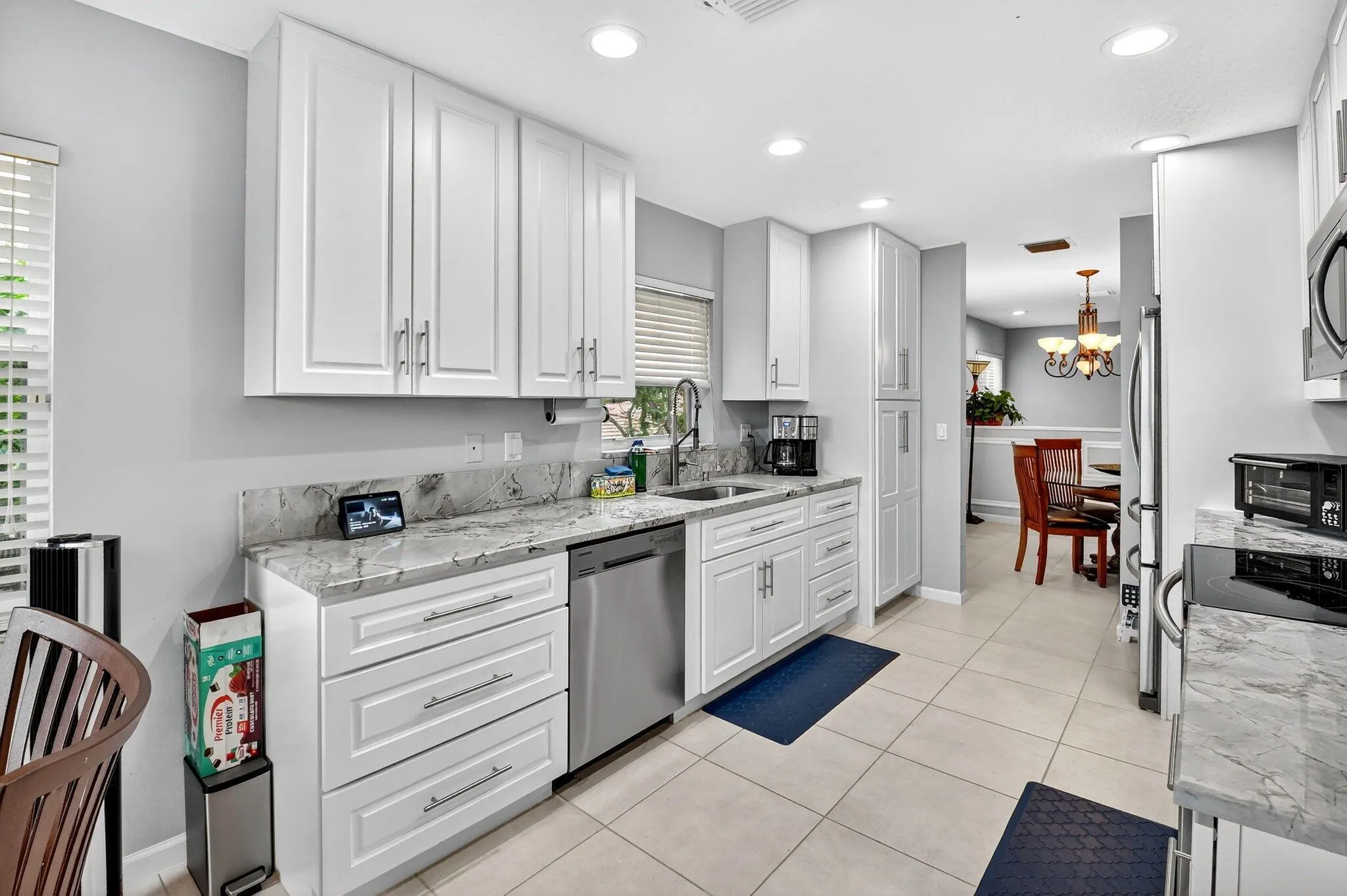 12528 Crystal Pointe Drive, #202