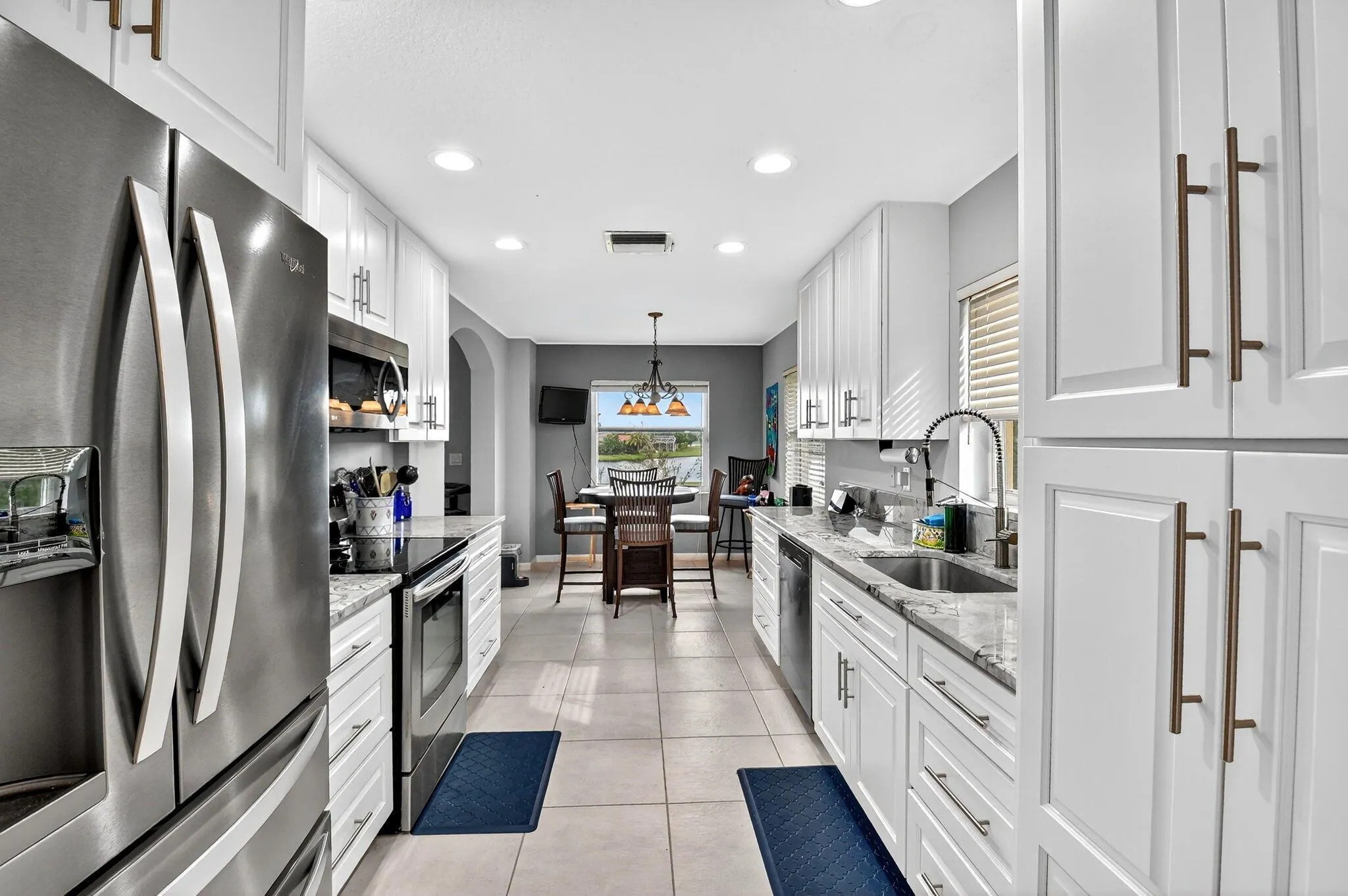 12528 Crystal Pointe Drive, #202