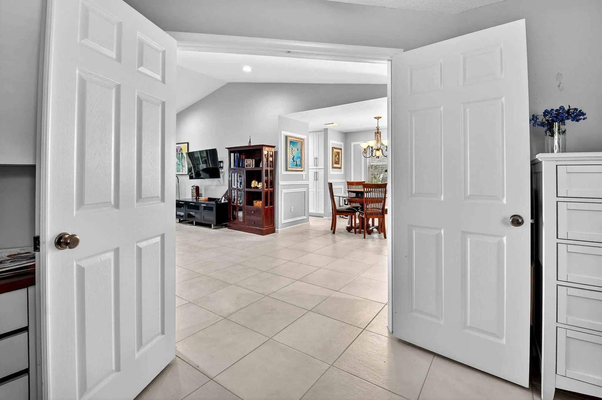 12528 Crystal Pointe Drive, #202