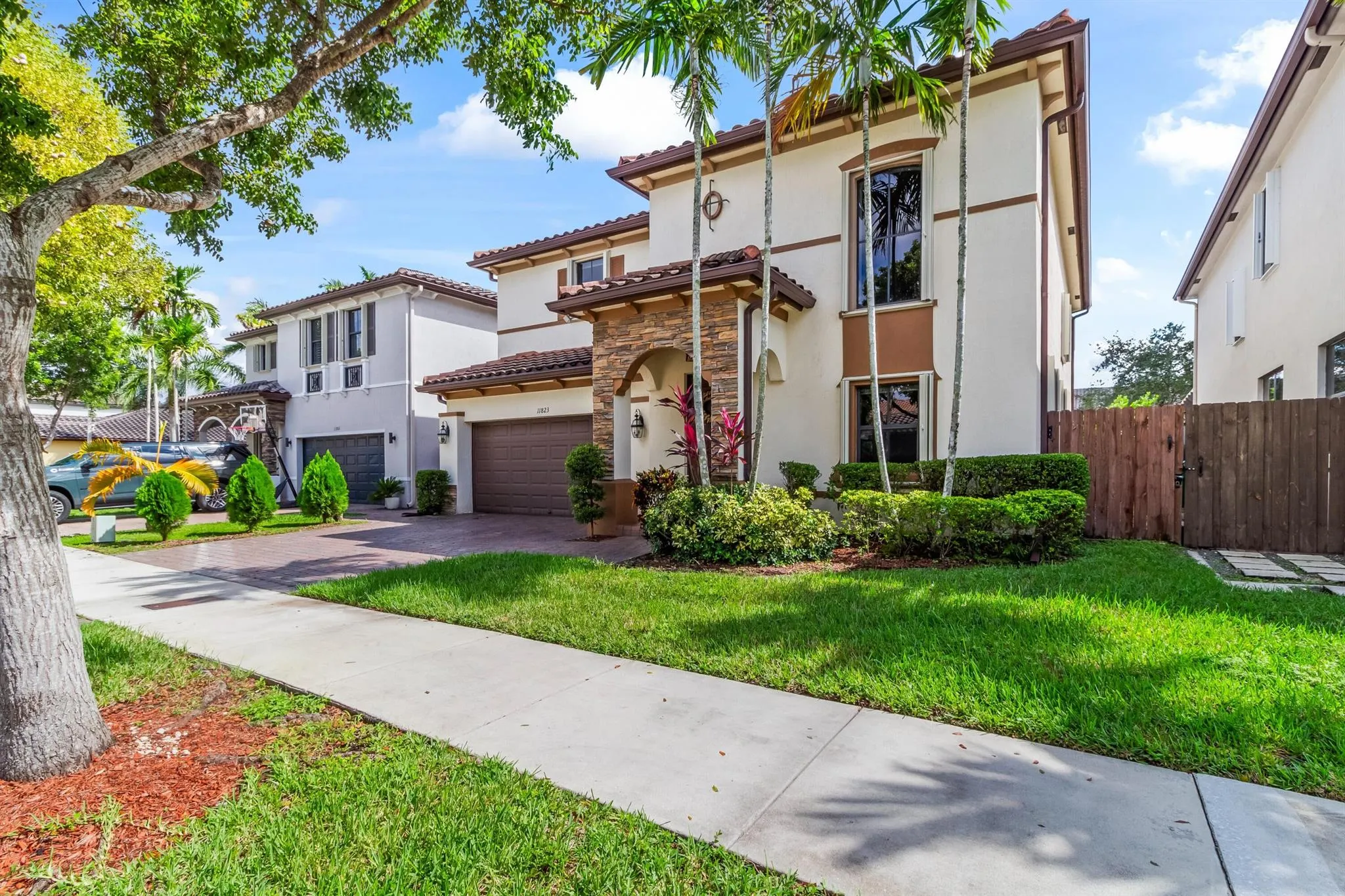 11823 SW 151st Place