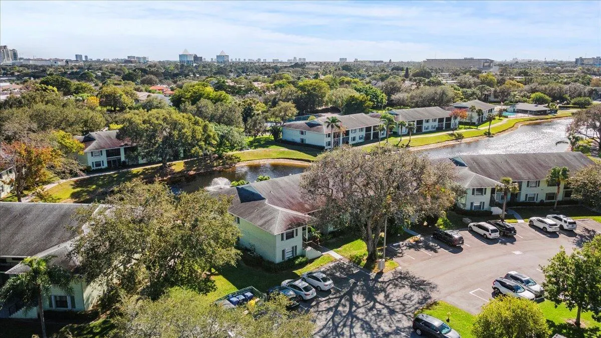 701 Sabal Ridge Circle, #F