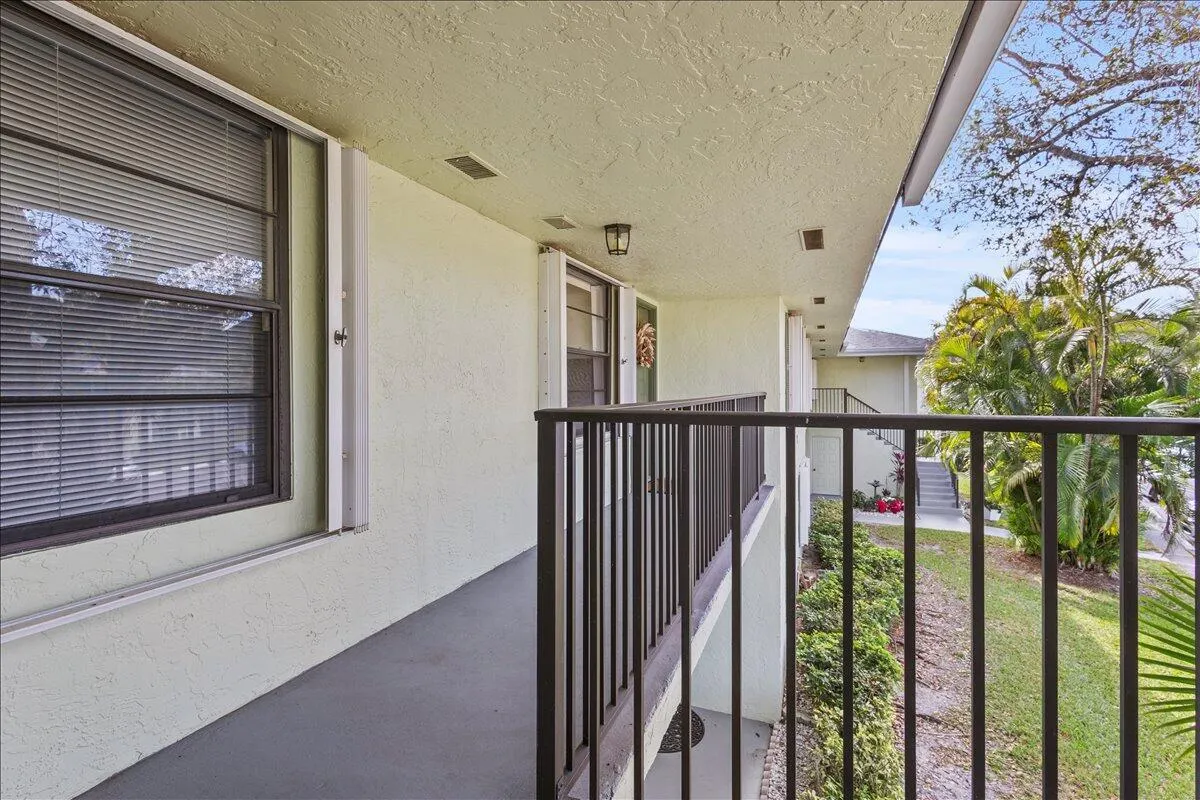 701 Sabal Ridge Circle, #F