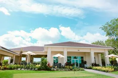 110 Palm Bay Lane, #B