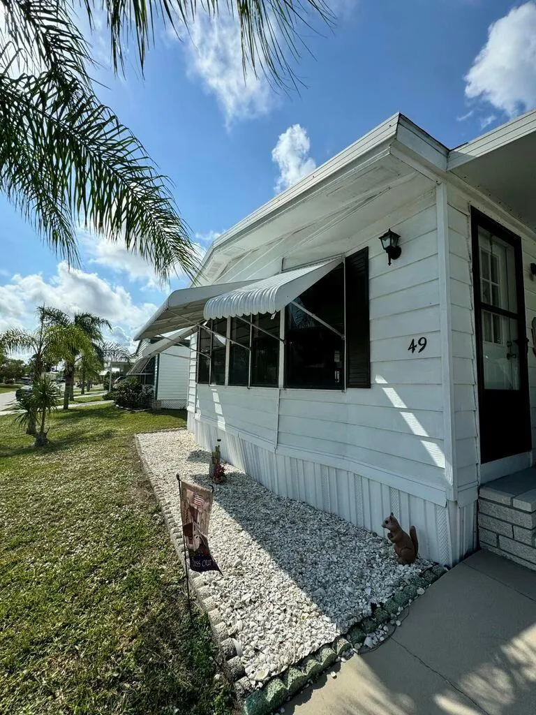 49 Las Casitas Court