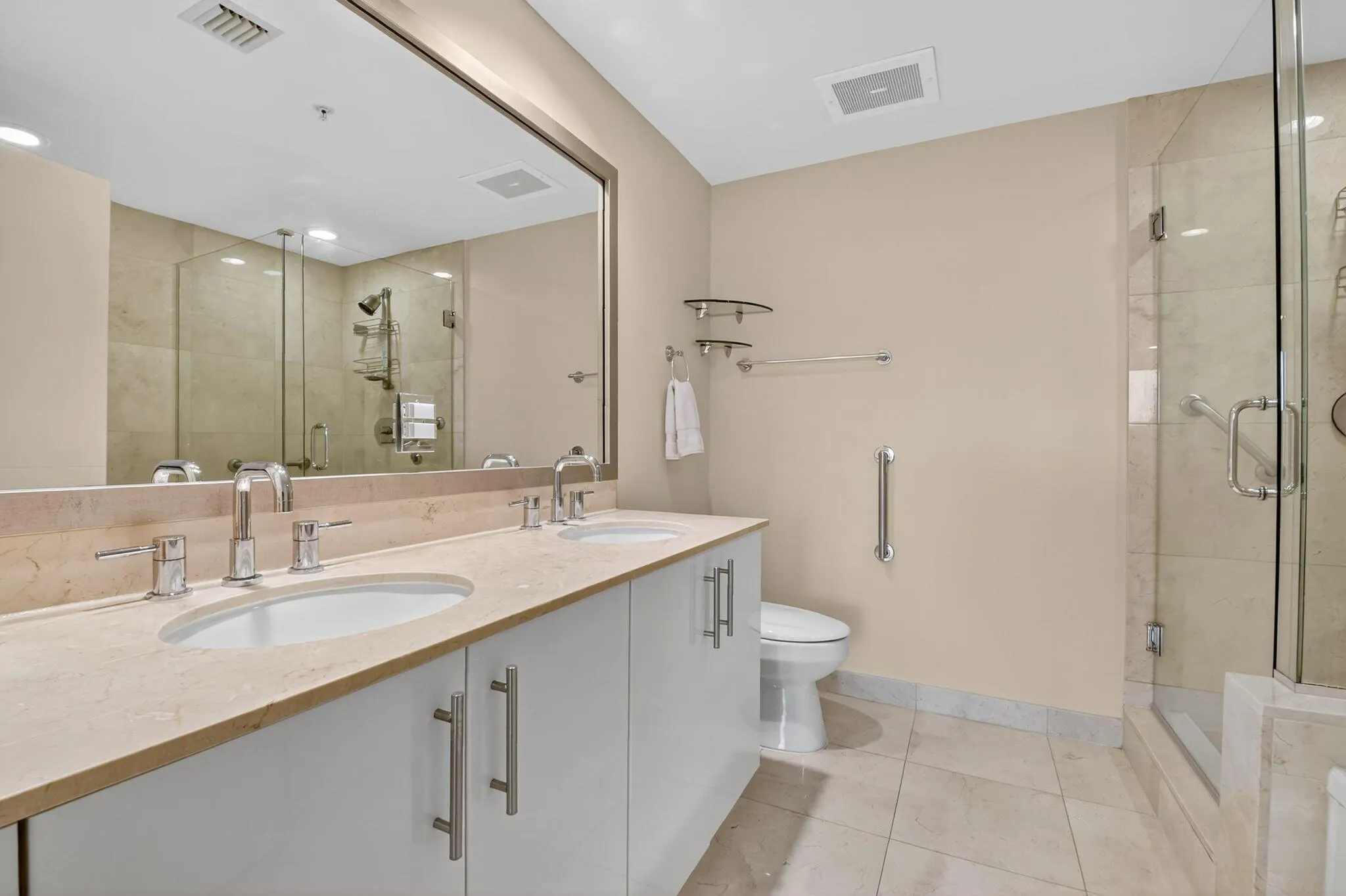 550 Okeechobee Boulevard, #423