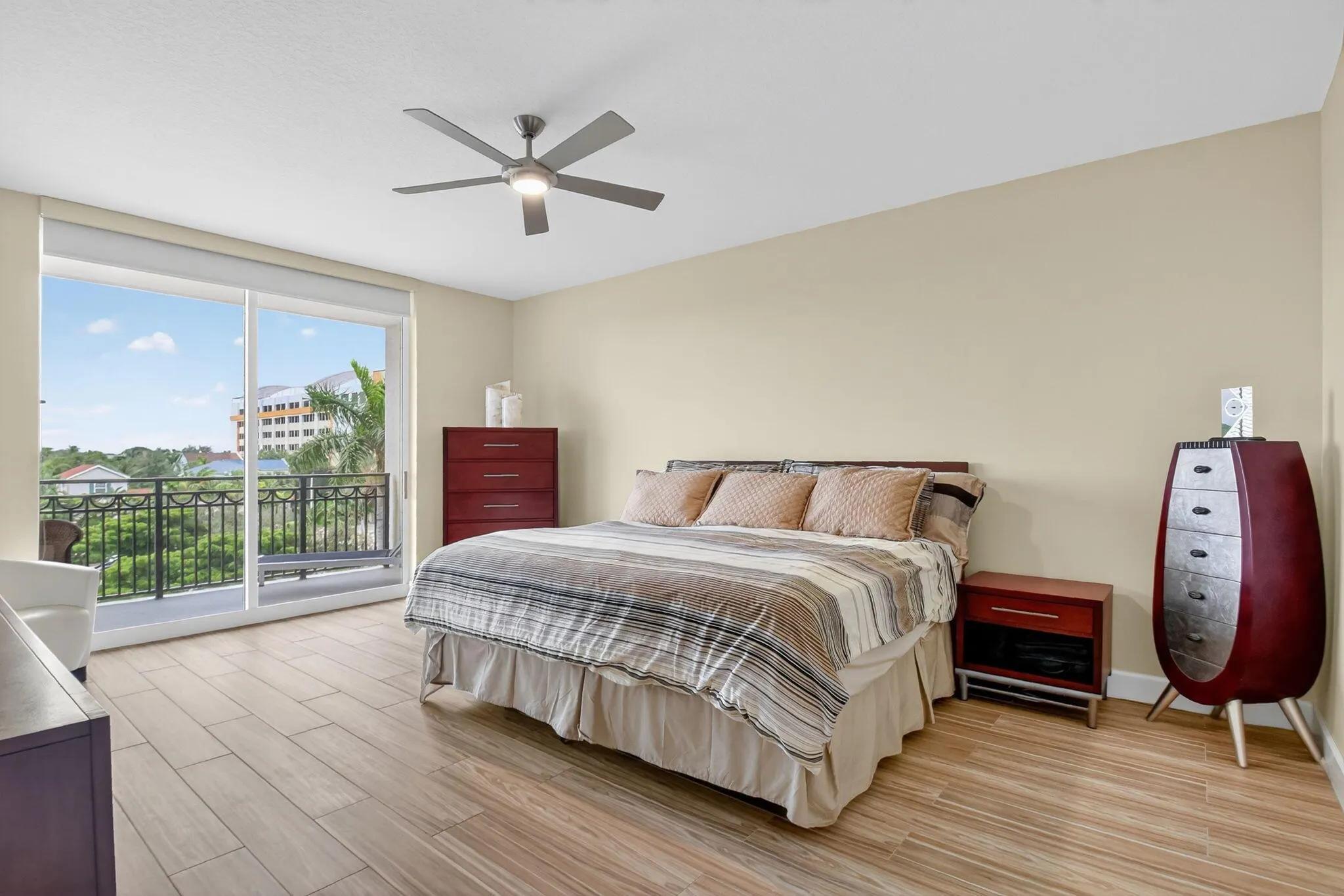 550 Okeechobee Boulevard, #423