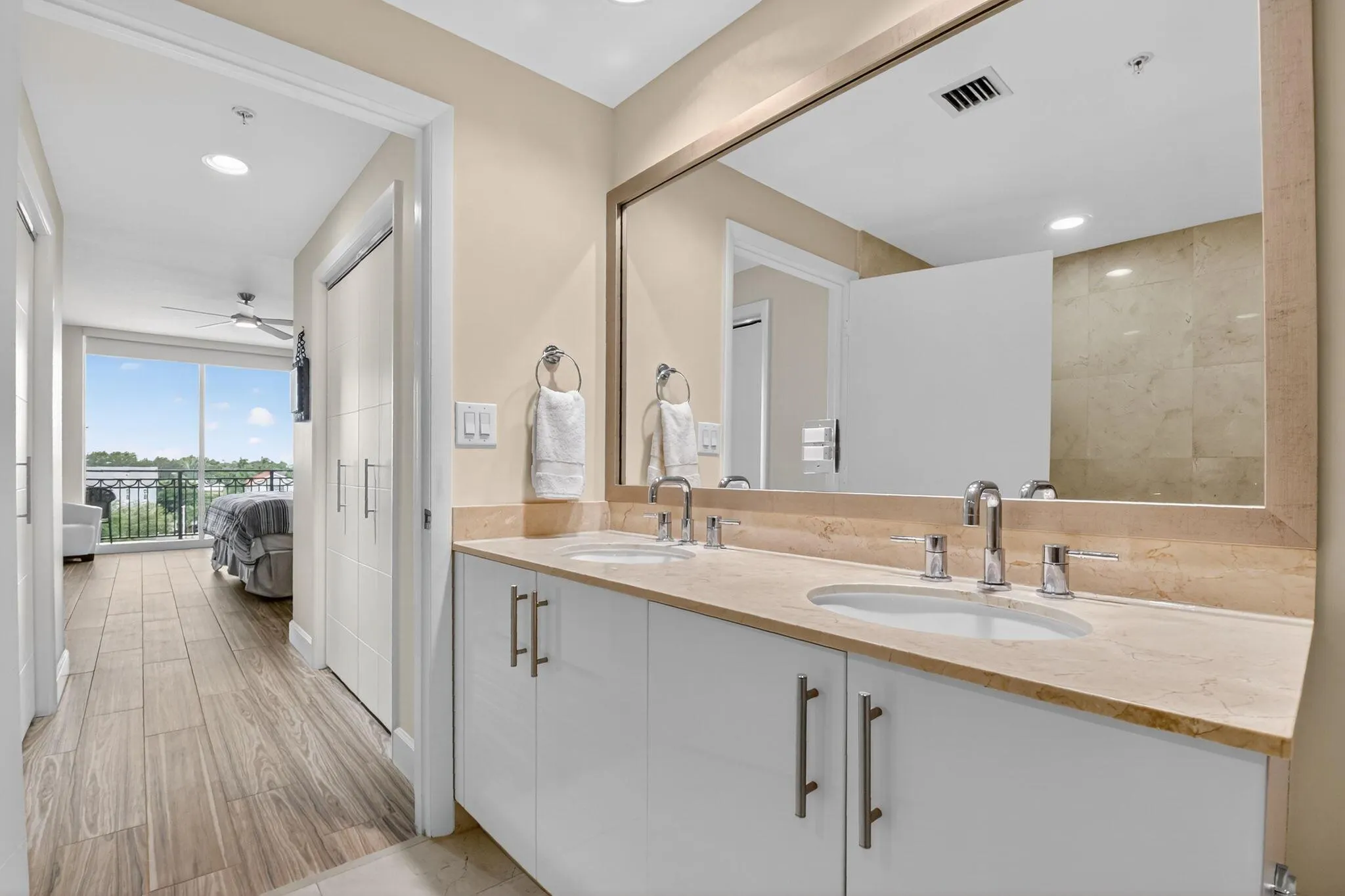 550 Okeechobee Boulevard, #423