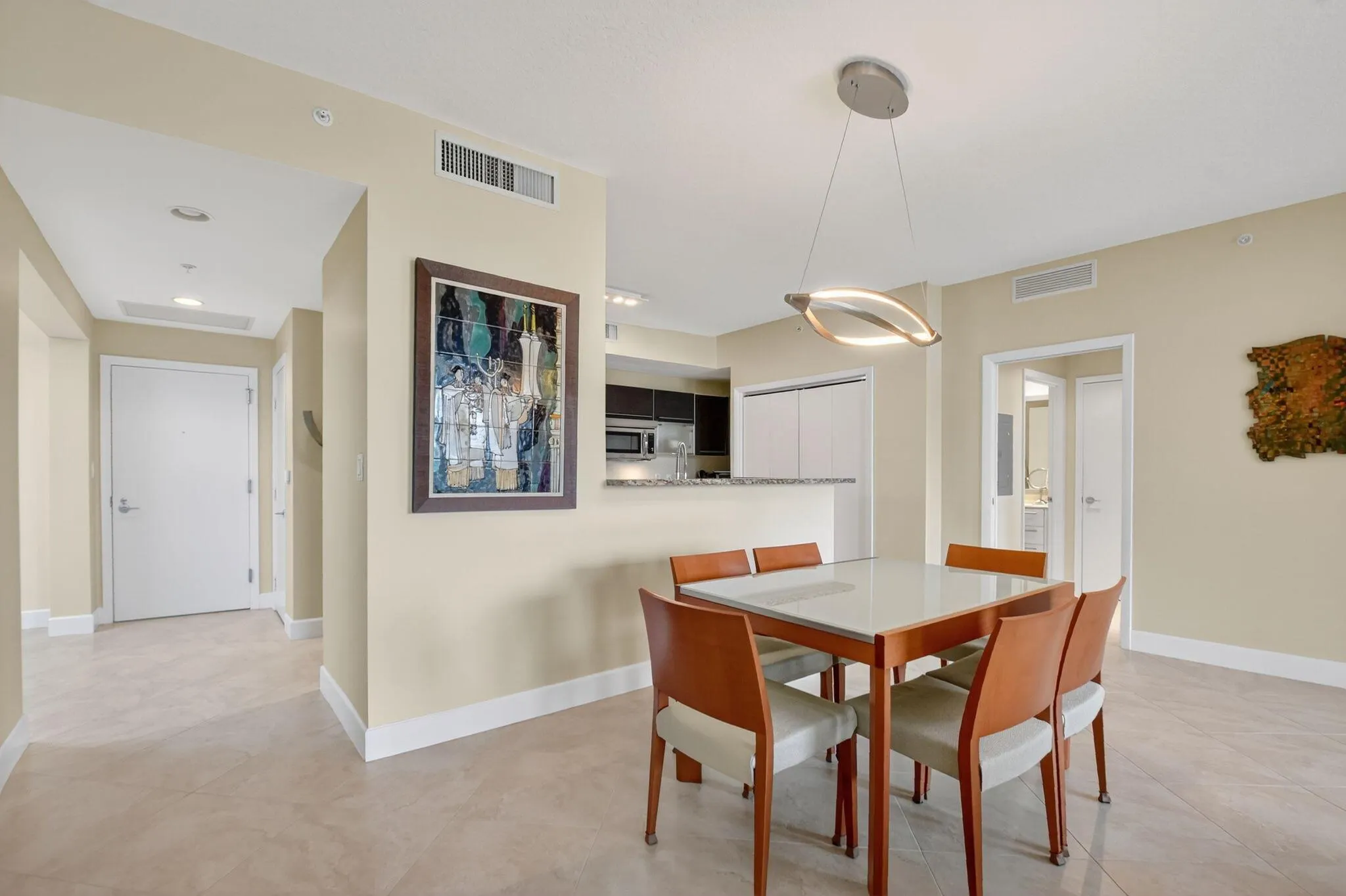 550 Okeechobee Boulevard, #423