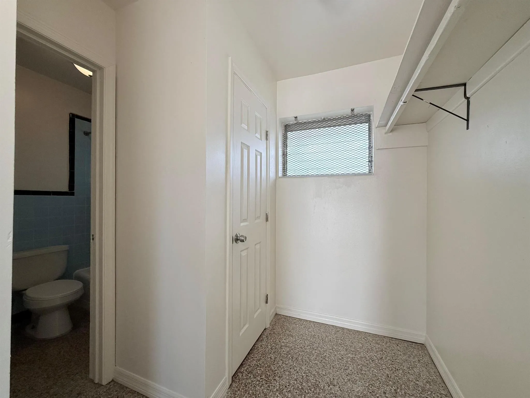 43 E 16th Street, #4