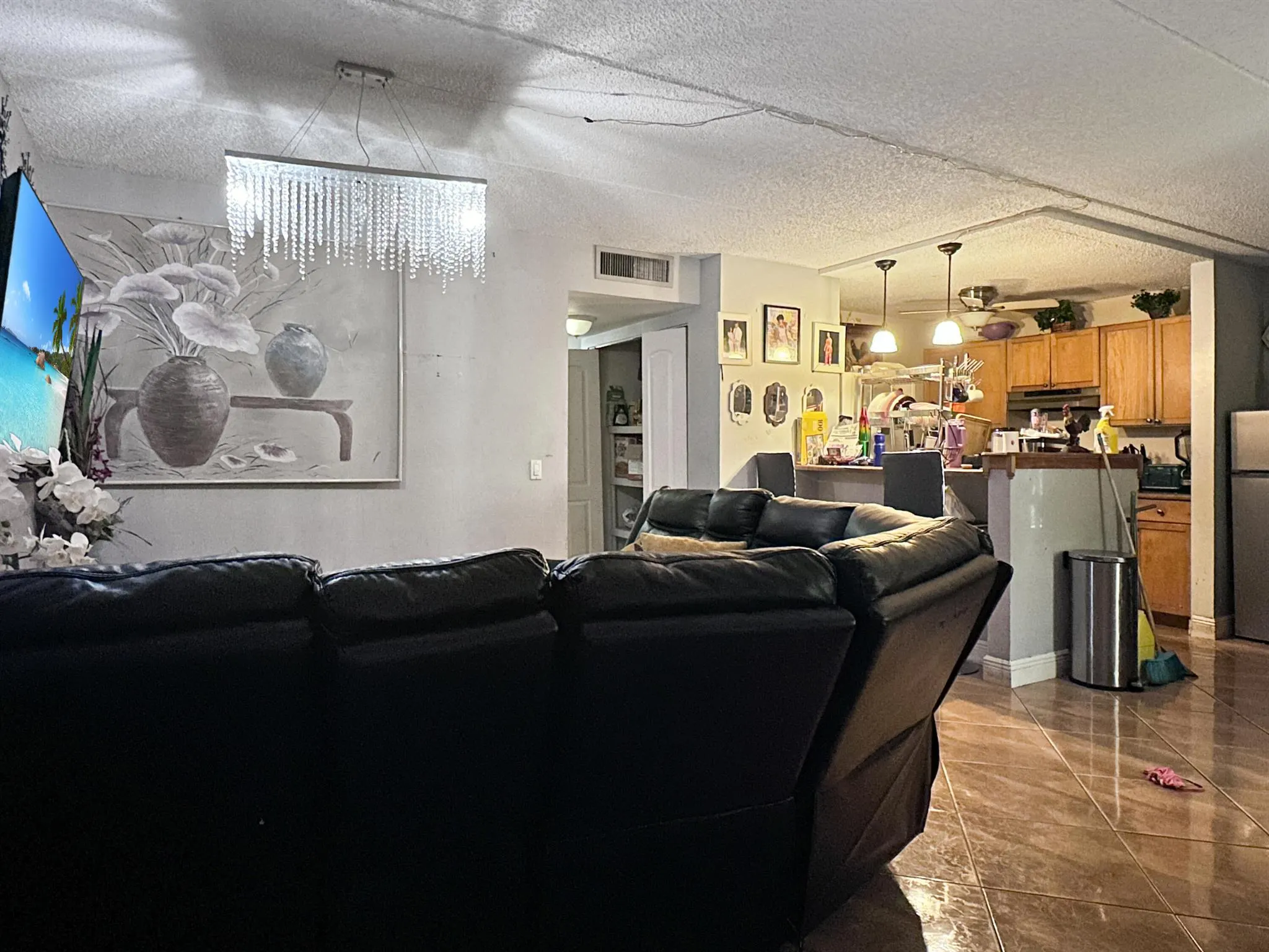 604 Meadows Circle, #604