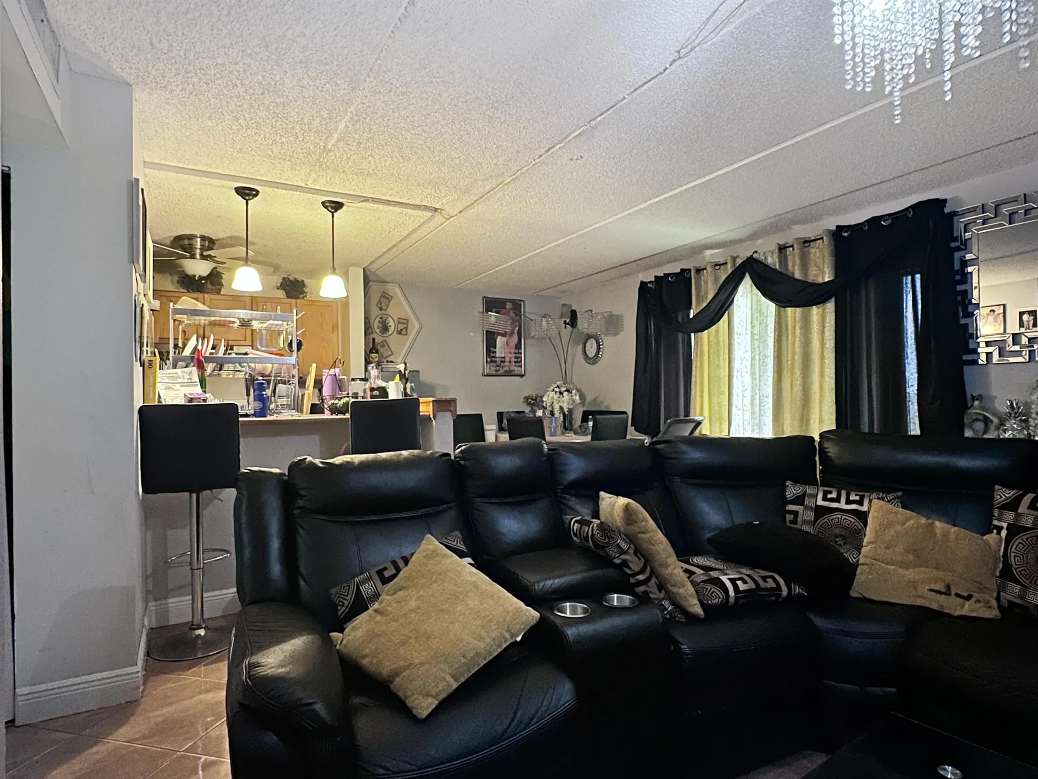 604 Meadows Circle, #604