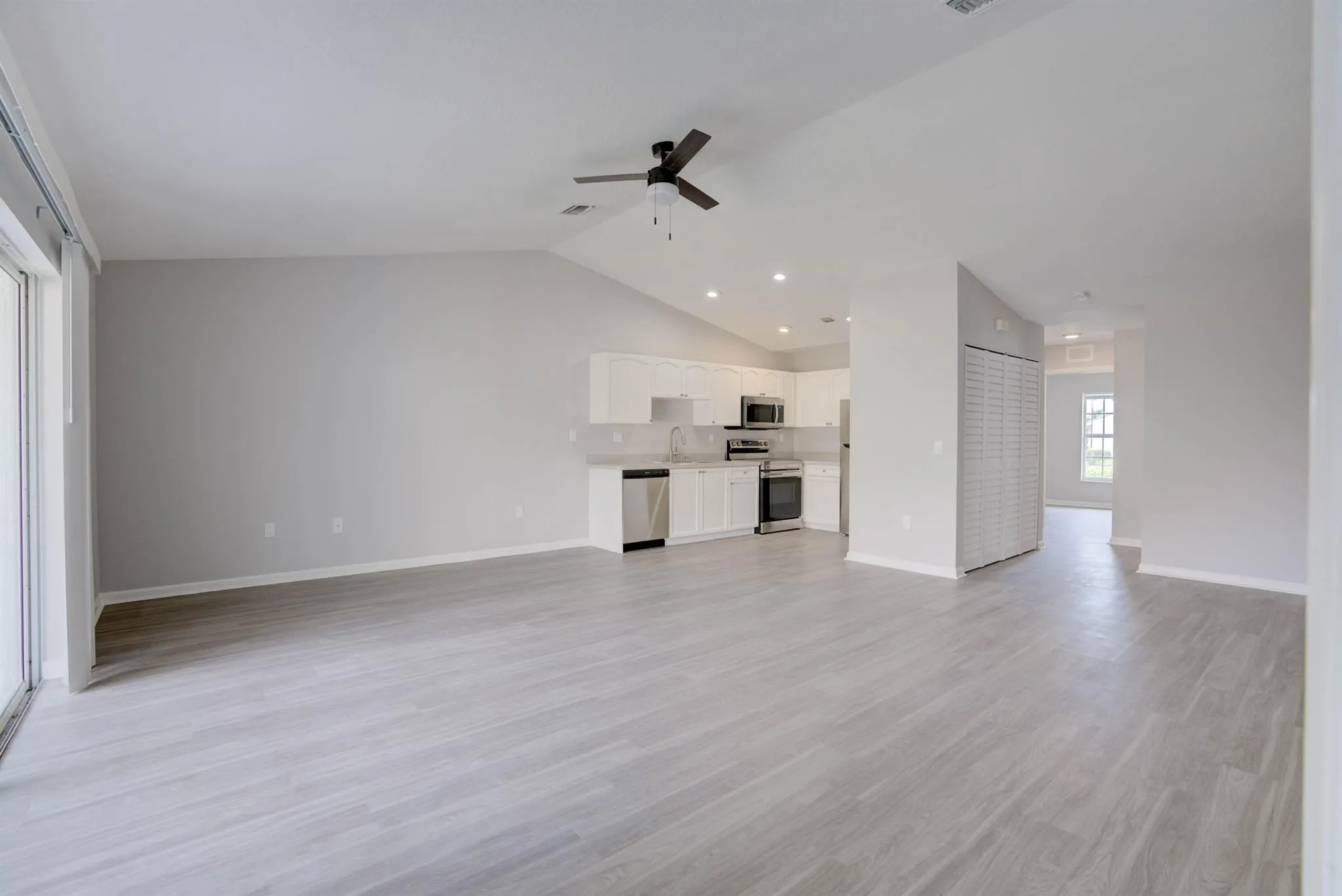 9242 Roan Lane, #D
