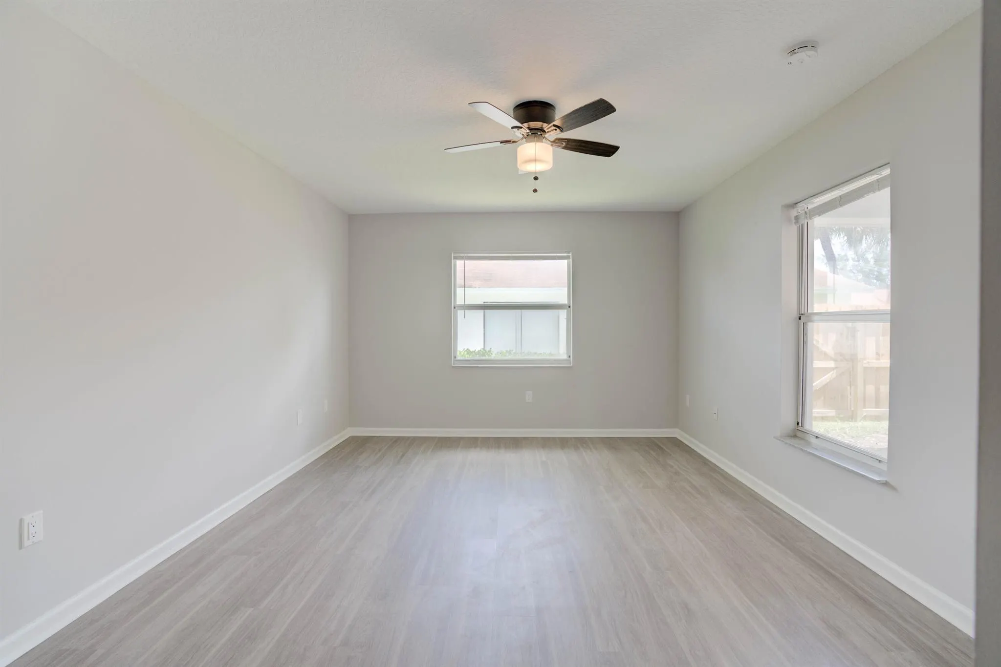 9242 Roan Lane, #D