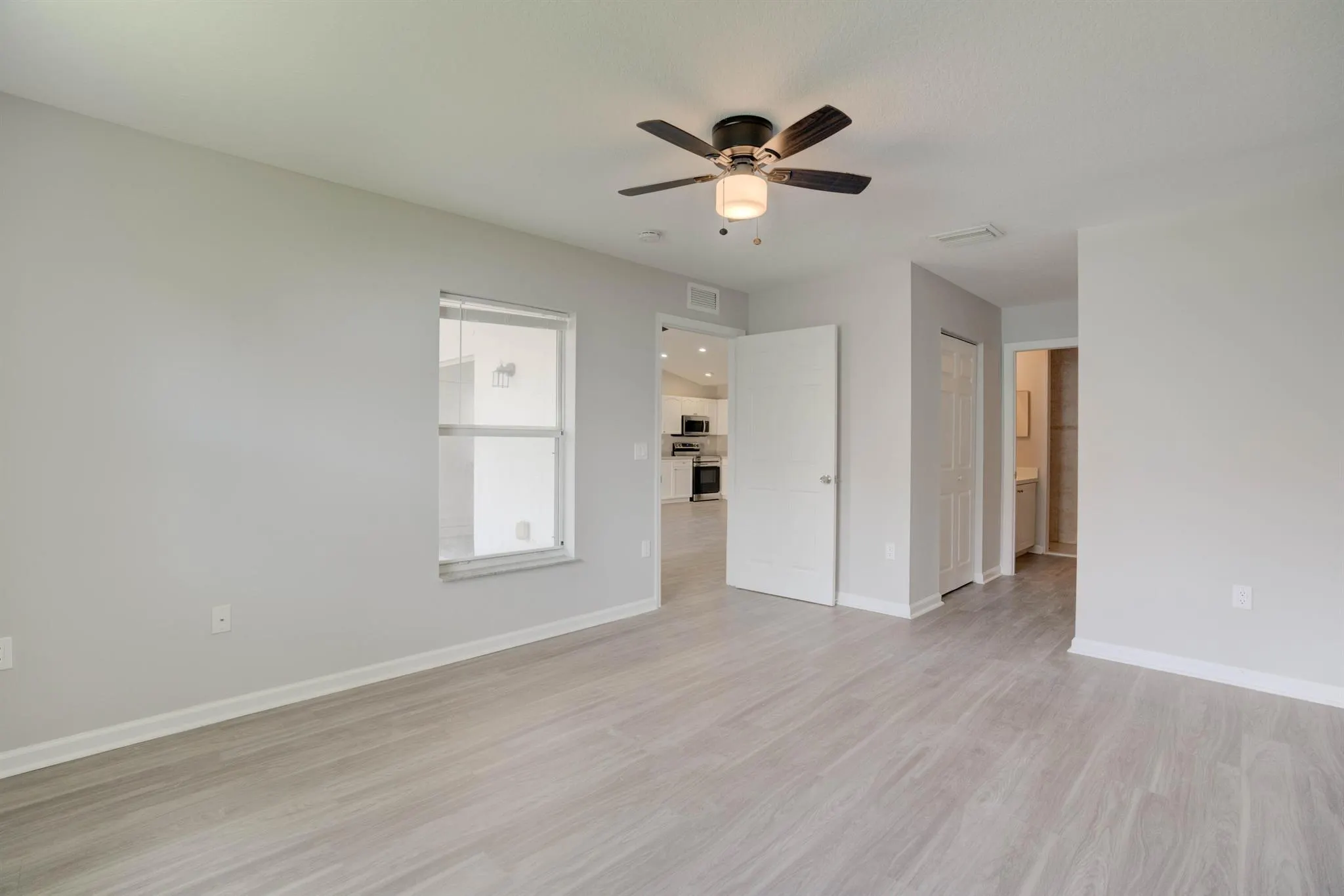 9242 Roan Lane, #D