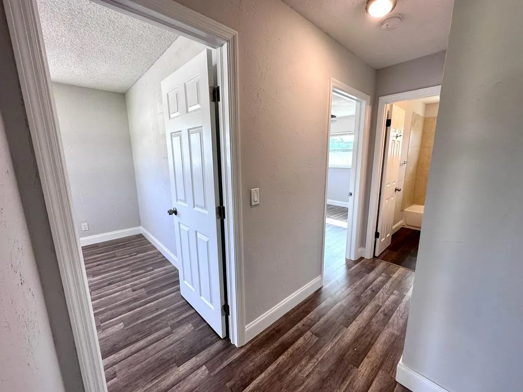 836 Center Street, #5