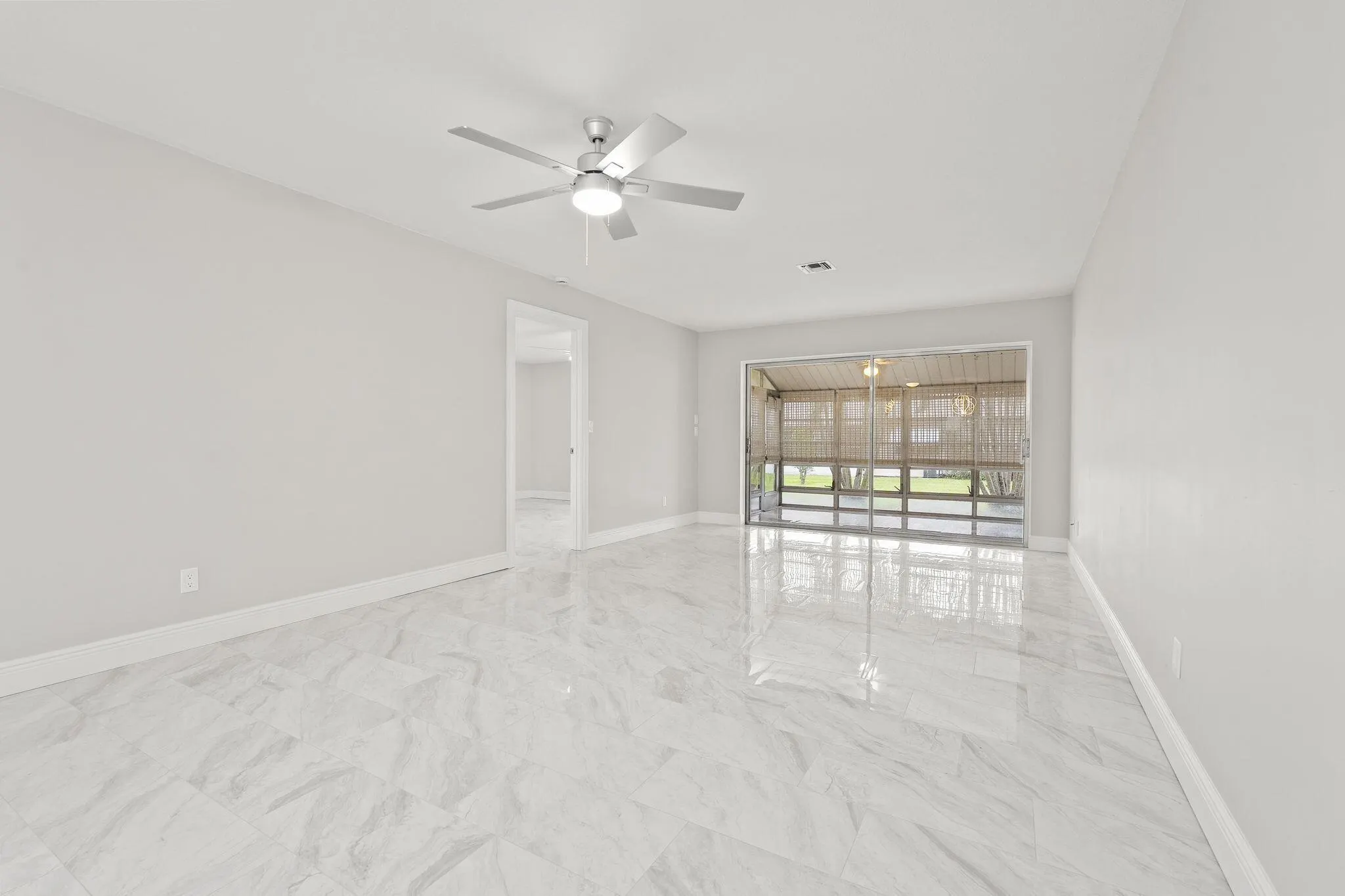 5842 Moss Court, #9
