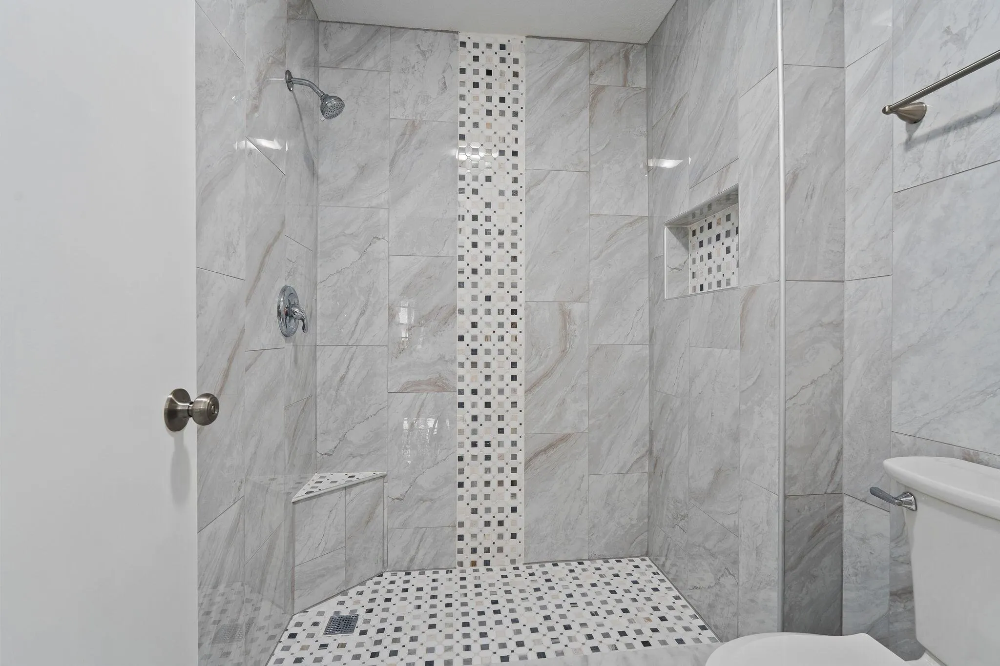 5842 Moss Court, #9