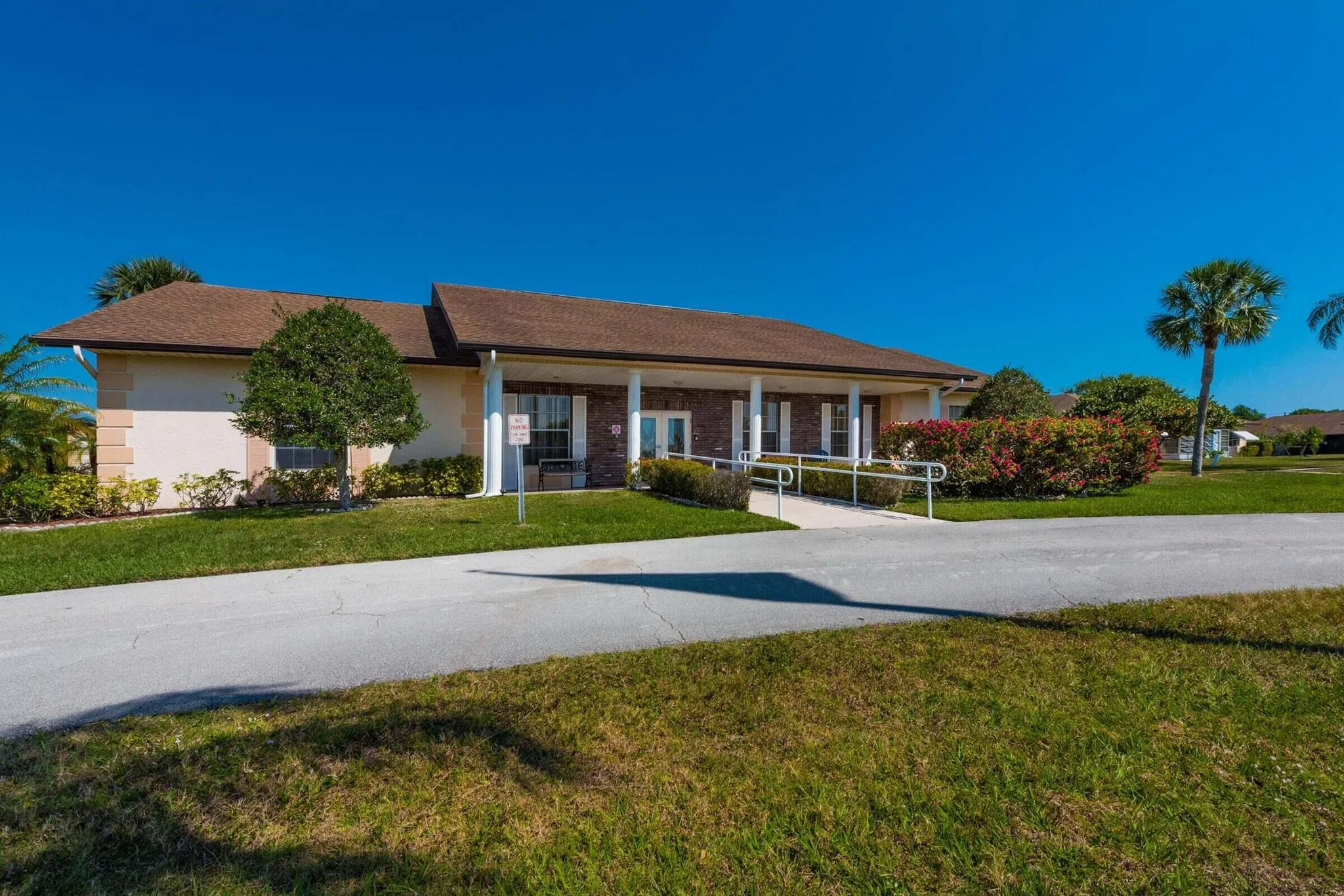 5842 Moss Court, #9