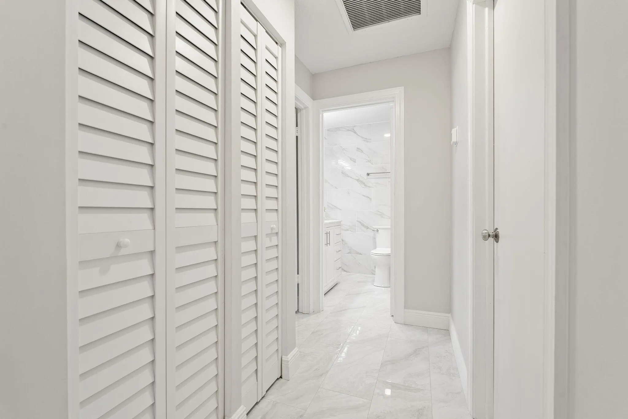 5842 Moss Court, #9