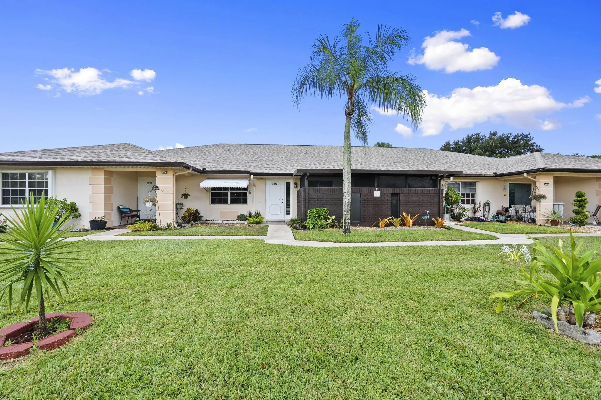 5842 Moss Court, #9