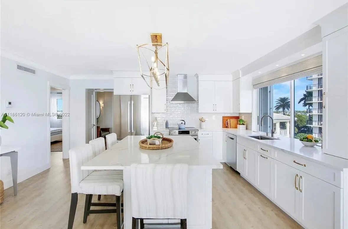 350 S Beach Road, #401