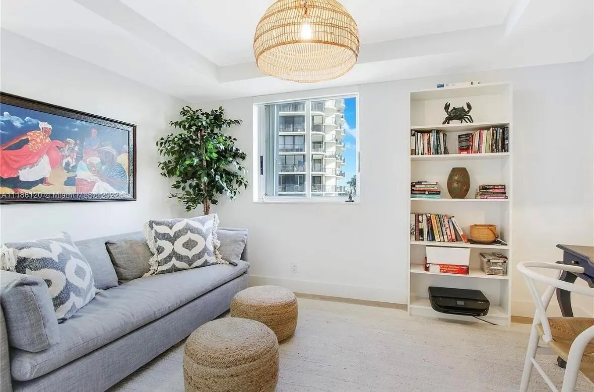 350 S Beach Road, #401
