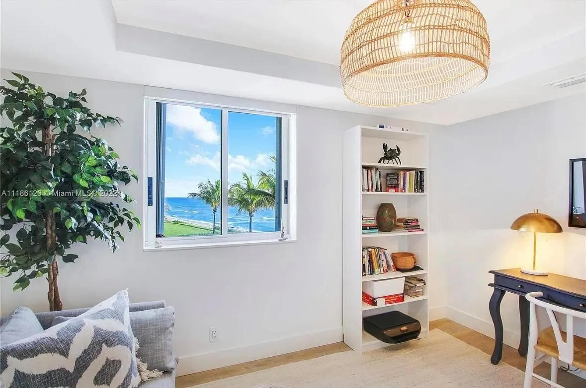 350 S Beach Road, #401