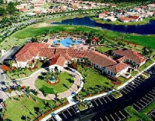 255 NW Toscane Trail