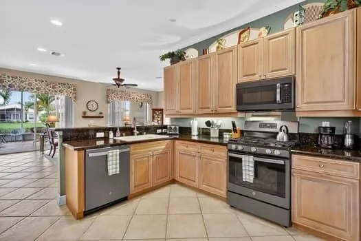 255 NW Toscane Trail