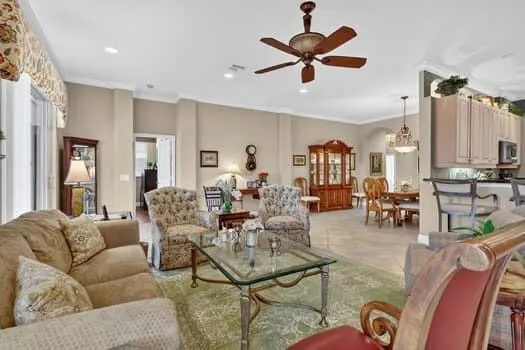 255 NW Toscane Trail