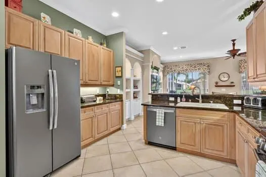 255 NW Toscane Trail