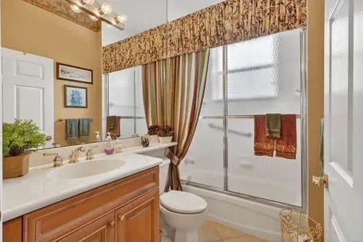 255 NW Toscane Trail