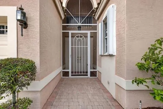 255 NW Toscane Trail