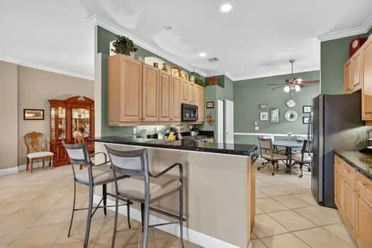 255 NW Toscane Trail