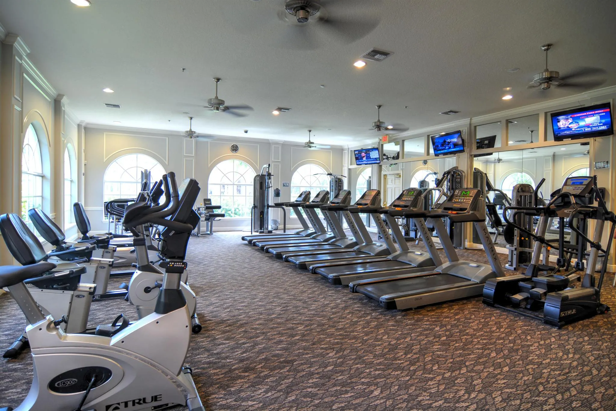 255 NW Toscane Trail
