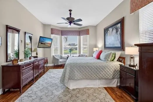 255 NW Toscane Trail