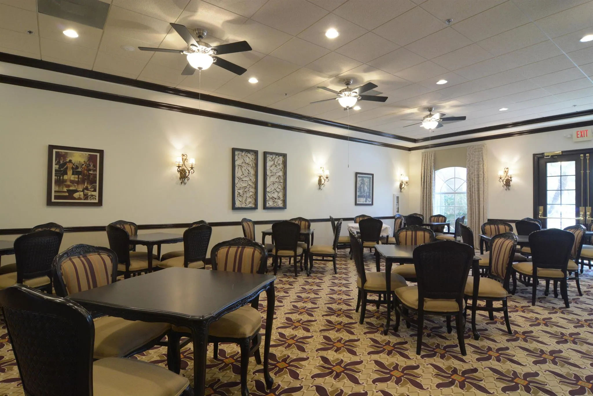 255 NW Toscane Trail