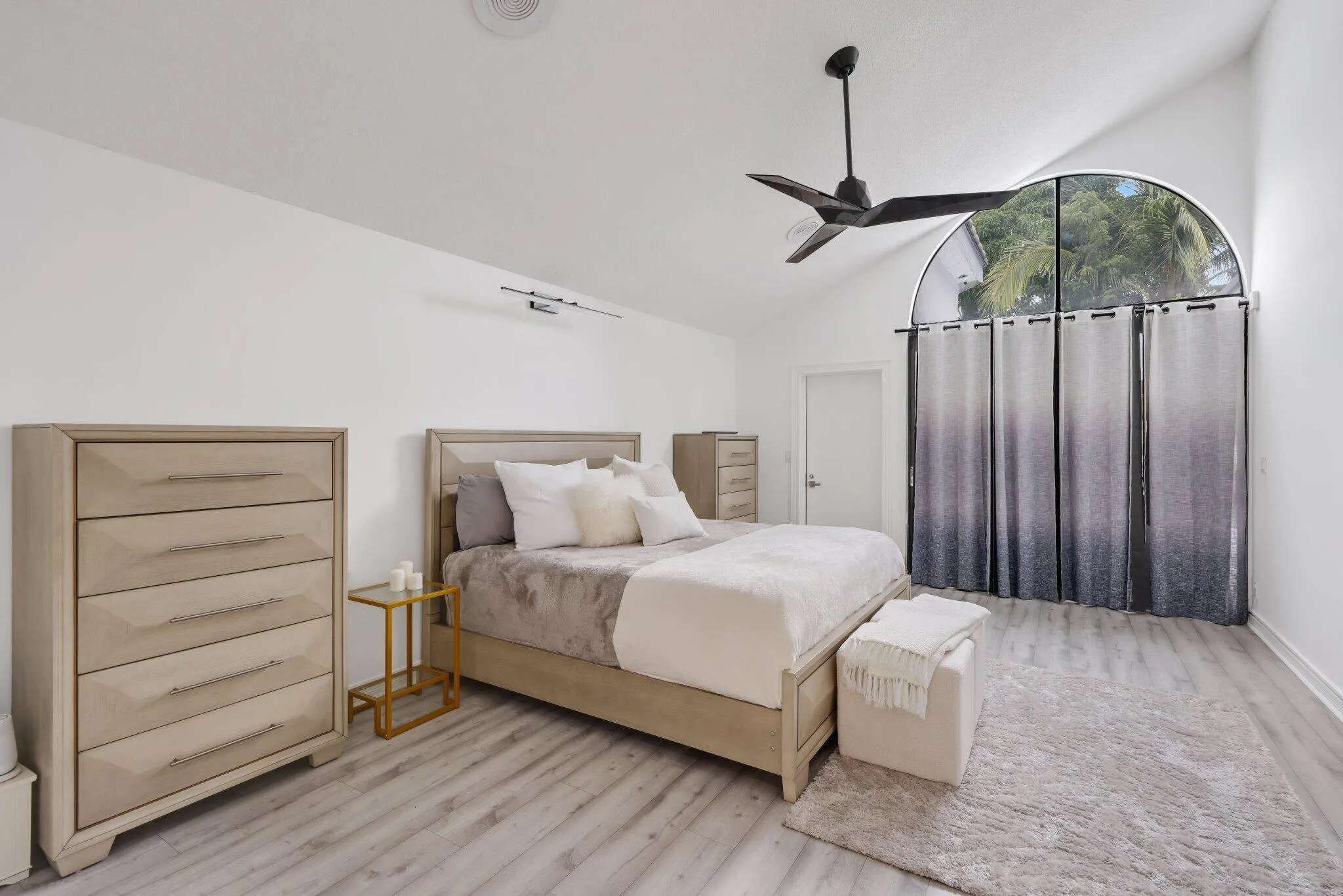 10106 Spyglass Way