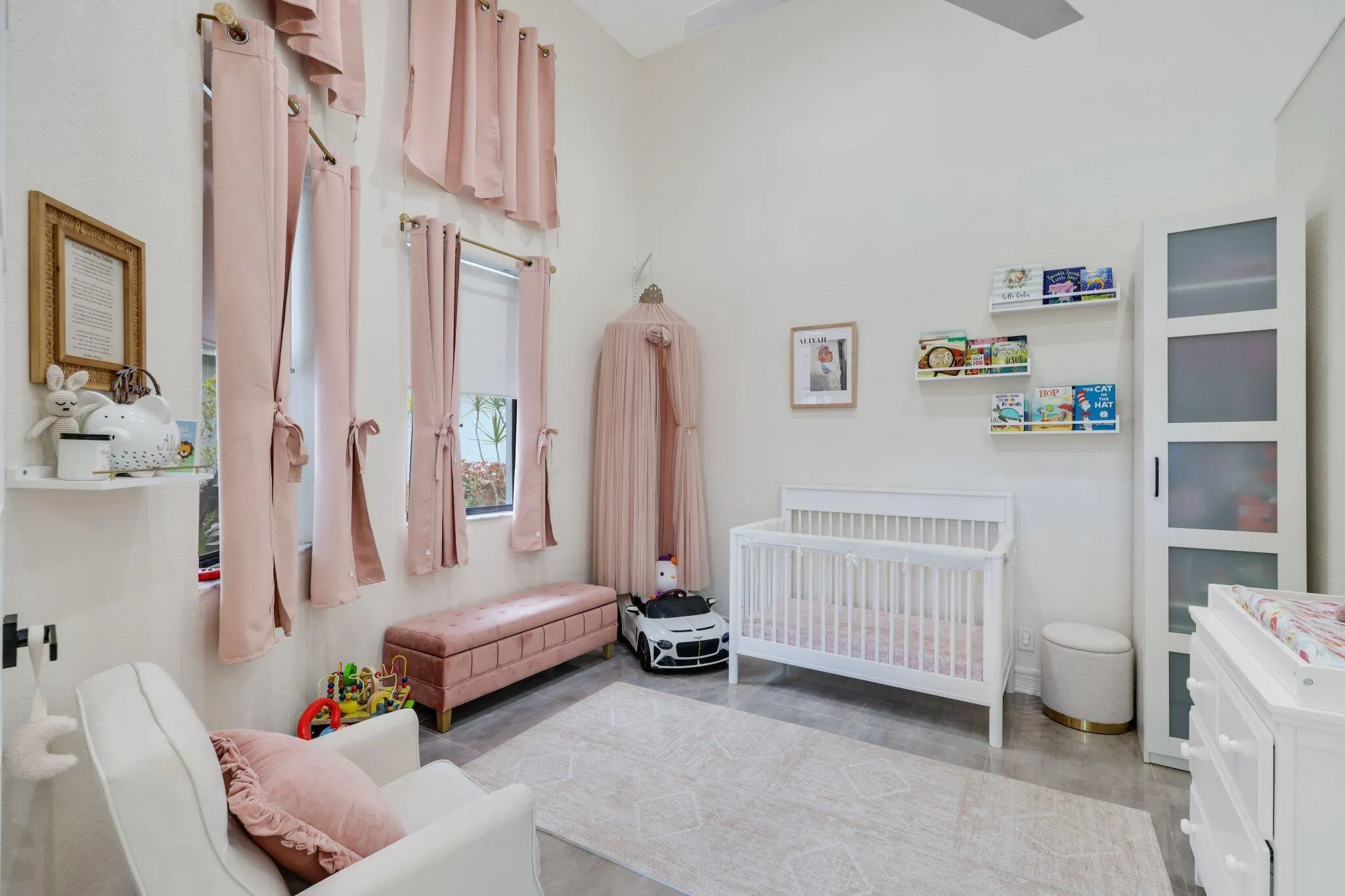 10106 Spyglass Way