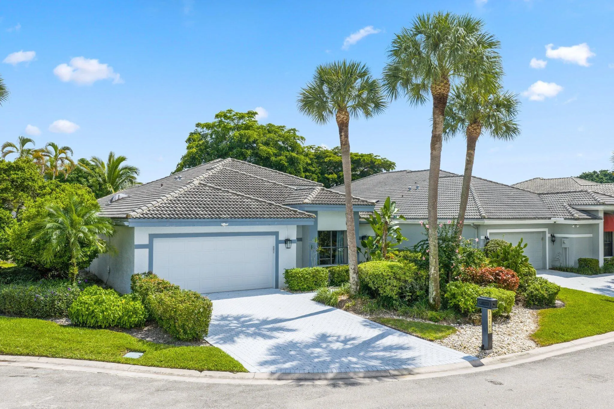 10106 Spyglass Way