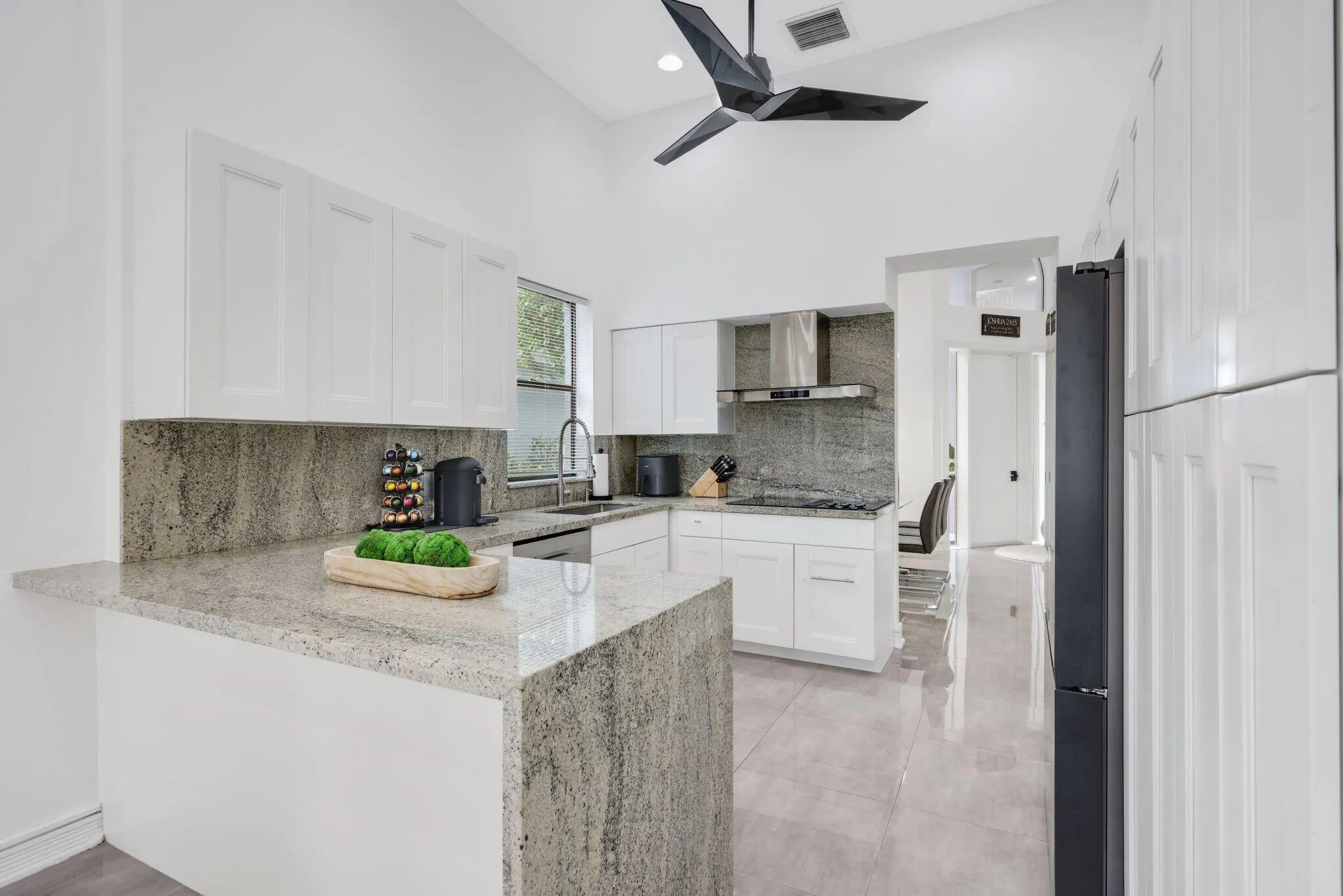10106 Spyglass Way