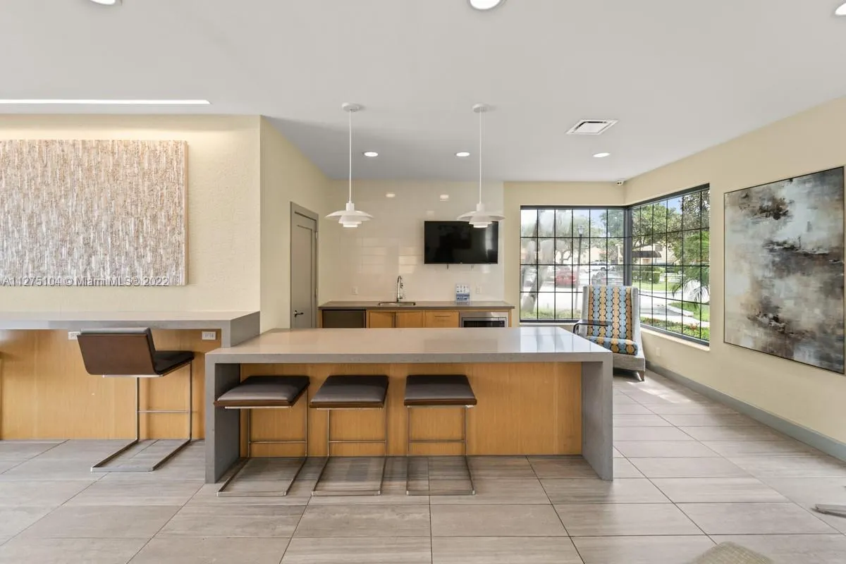 3857 Coral Tree Circle, #307