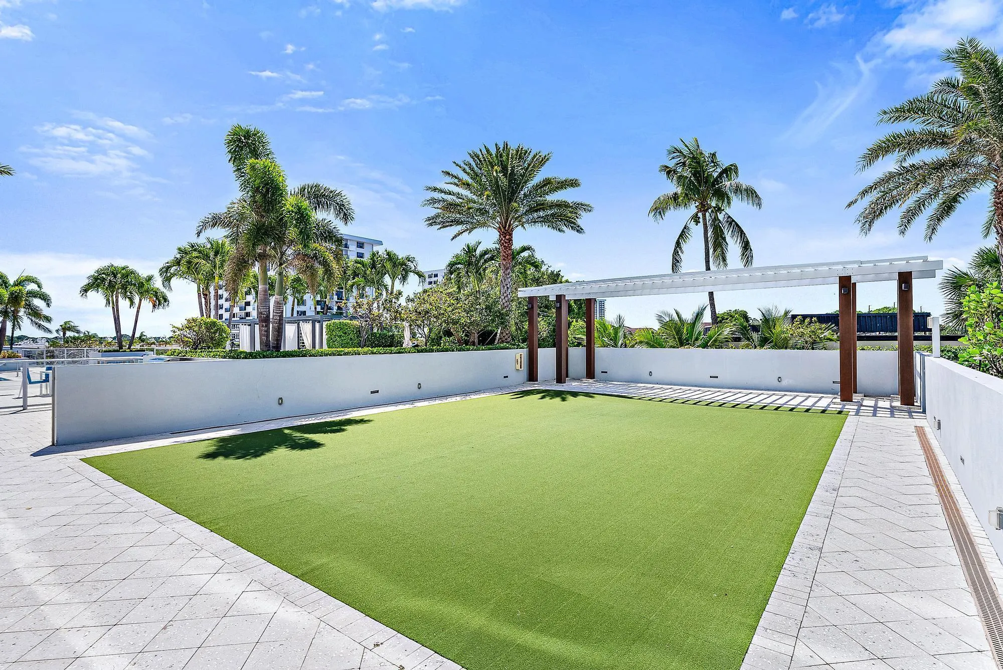 108 Water Club Court N