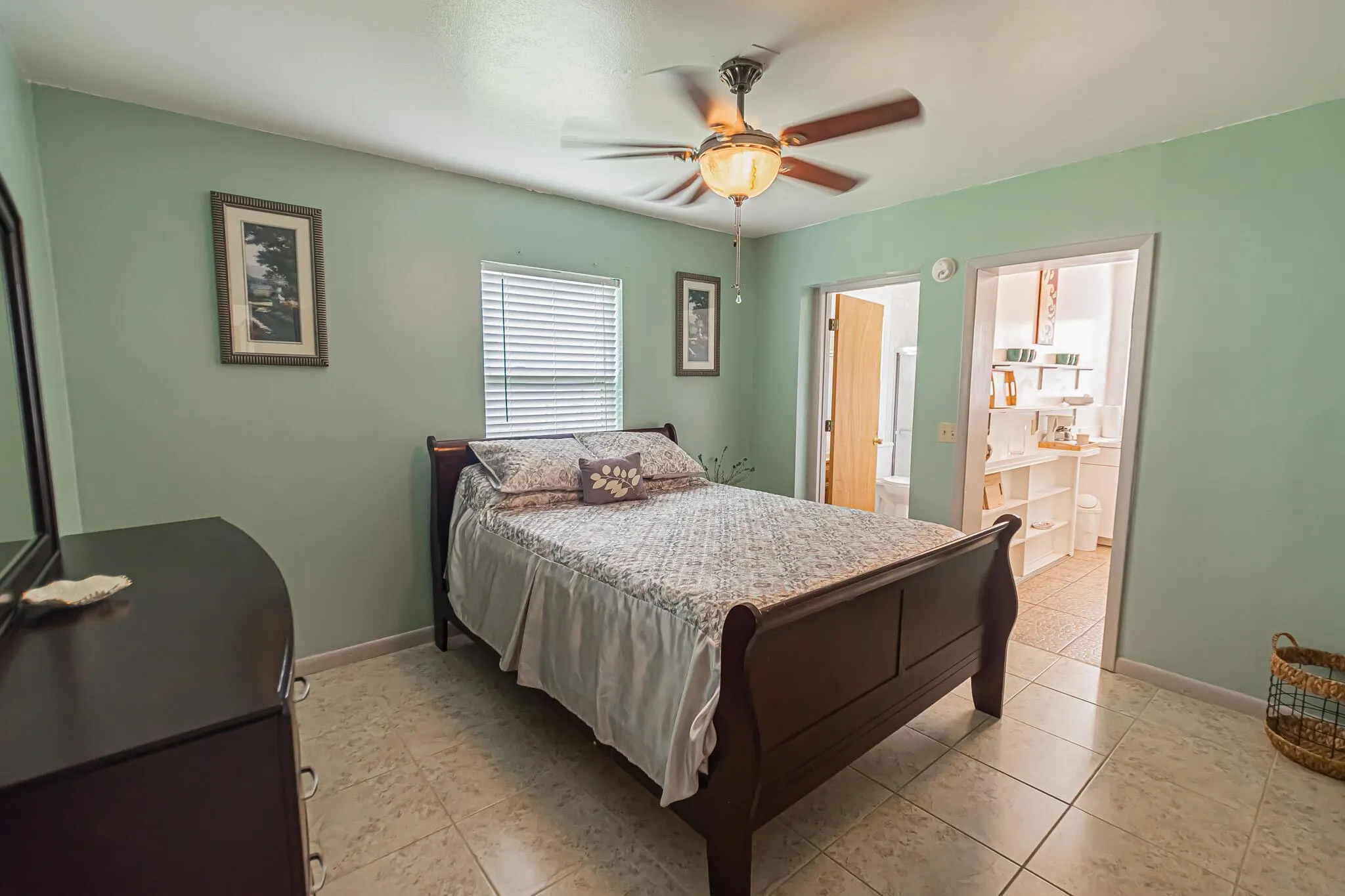 332 Ashley Street