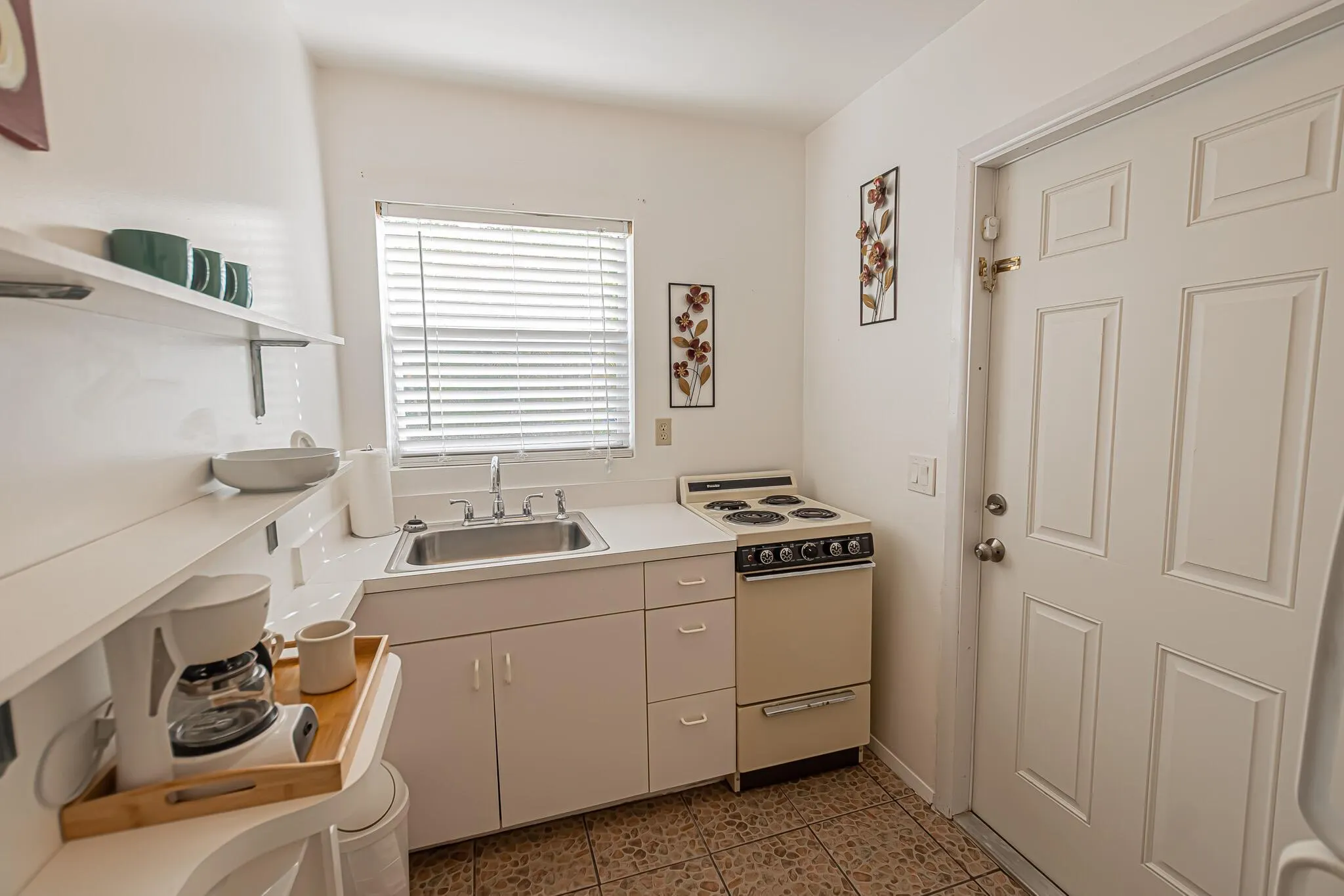 332 Ashley Street