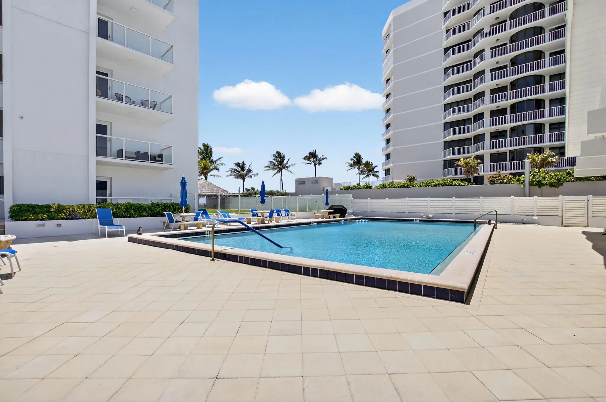 2909 S Ocean Boulevard, #2b2