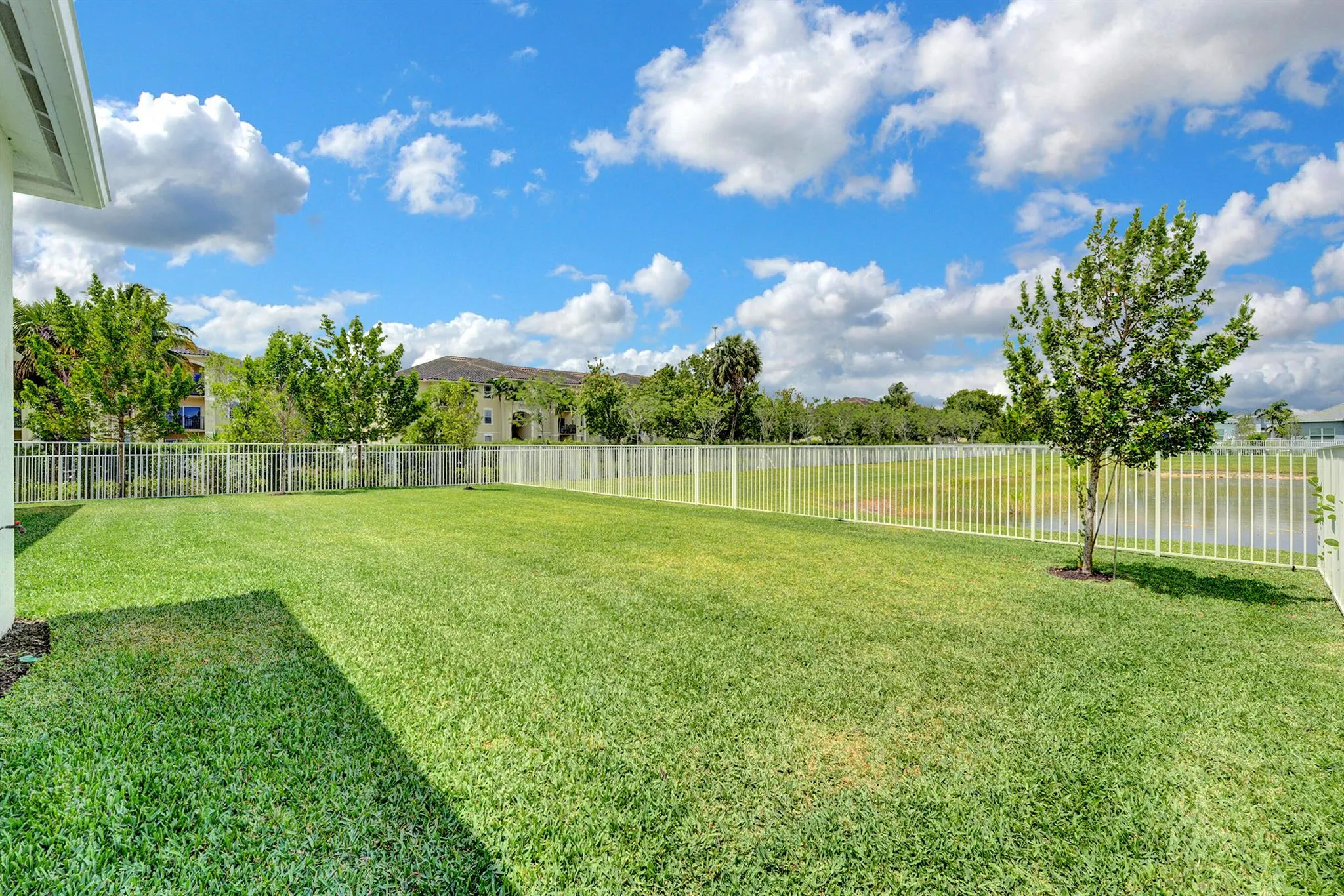 5329 Blue Reed Lane