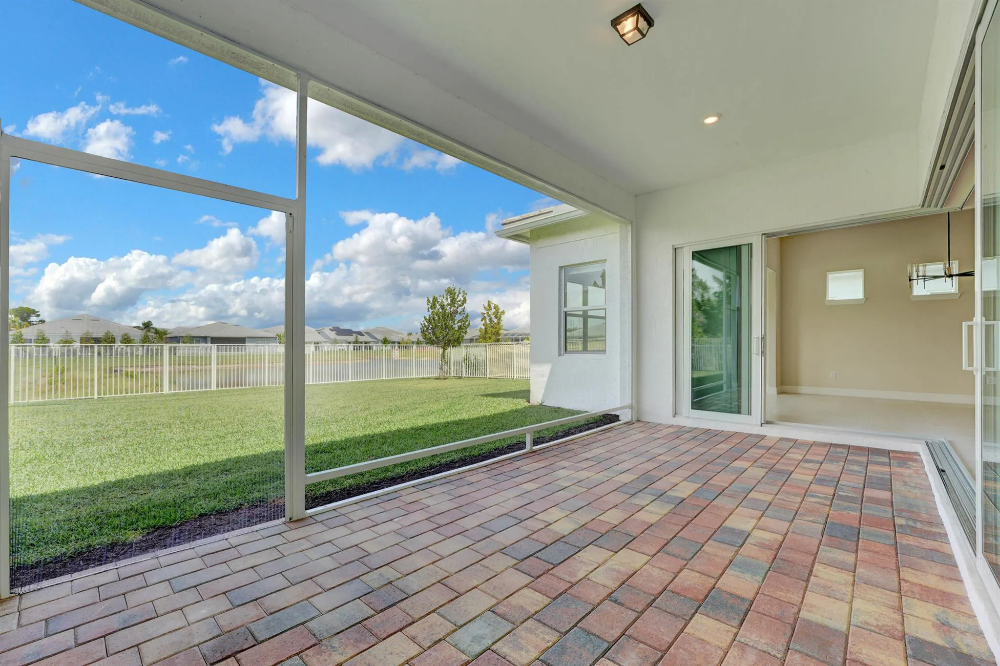 5329 Blue Reed Lane