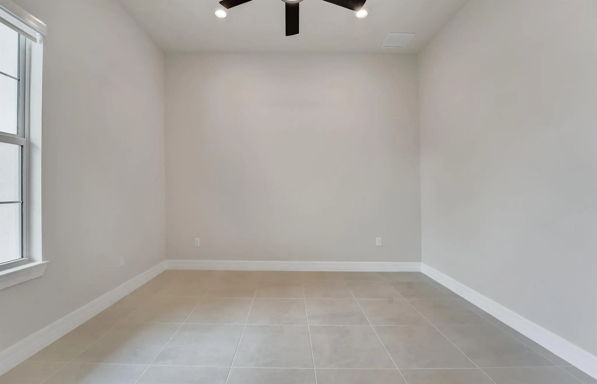 5329 Blue Reed Lane